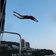 Diving-from-a-Junk-is-Fun!